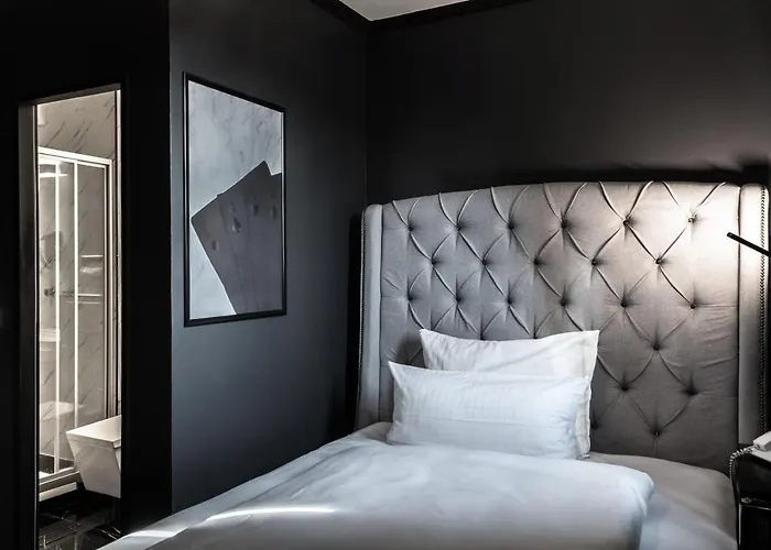 Belmont Classic Hotel